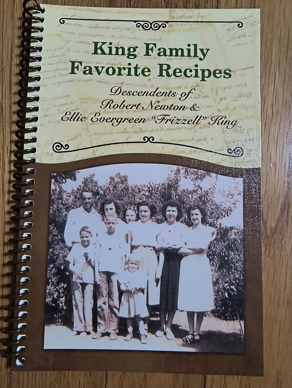 🔥BOGO Free🔥 "King Family Favorite Recipes" Cookbook, family recipes